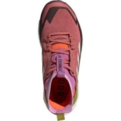 ADIDAS Women's Terrex Free Hiker 2.0 Hiking Shoes (2022) -Outwell || Petromax || Robens Salgsbutikk adidas women s terrex free hiker 2 0 hiking shoes wonred lingrn pullil 3