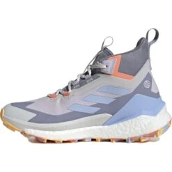 ADIDAS Women's Terrex Free Hiker GORE-TEX Hiking Shoes 2.0 -Outwell || Petromax || Robens Salgsbutikk adidas women s terrex free hiker gore tex hiking shoes 2 0 sildaw bludaw sogold 2