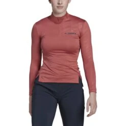 ADIDAS Women's Terrex Multi Half-Zip Tee -Outwell || Petromax || Robens Salgsbutikk adidas women s terrex multi half zip tee wonred 2