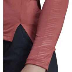 ADIDAS Women's Terrex Multi Half-Zip Tee -Outwell || Petromax || Robens Salgsbutikk adidas women s terrex multi half zip tee wonred 4