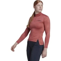 ADIDAS Women's Terrex Multi Half-Zip Tee -Outwell || Petromax || Robens Salgsbutikk adidas women s terrex multi half zip tee wonred 7