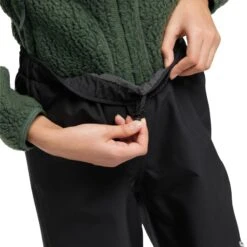 Haglöfs Juniors' Mila Pant -Outwell || Petromax || Robens Salgsbutikk haglofs mila pant junior true black 5