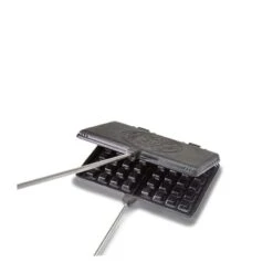 Petromax Waffle Iron -Outwell || Petromax || Robens Salgsbutikk petromax waffle iron nocolour 1